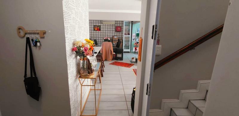 3 Bedroom Property for Sale in Heuwelsig Free State